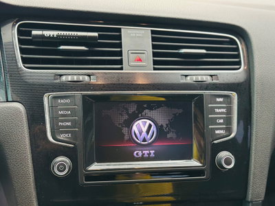 Volkswagen Golf GTI Performance 2.0 TSI DSG 5p. BlueMotion Technology (12)