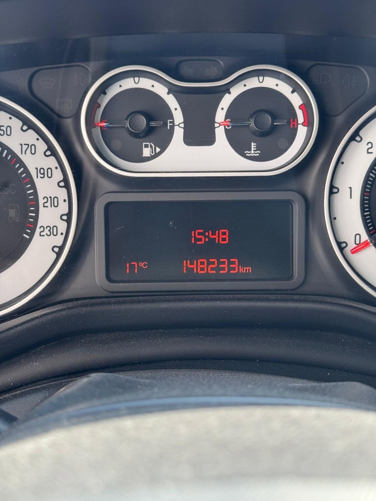 Fiat 500L 1.6 Multijet 105 CV Trekking (5)