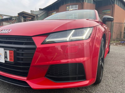 Audi TT Cabrio 2.0 TFSI (9)