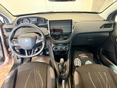 Peugeot 208 VTi 82 CV 5 porte Allure (12)