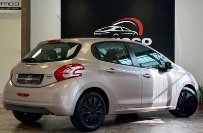 Peugeot 208 VTi 82 CV 5 porte Allure (5)