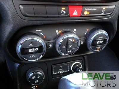 Jeep Renegade 2.0 Mjt 140CV 4WD Active Drive Limited (13)