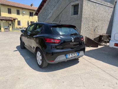 Renault Clio 1.2 75CV 5 porte Live (4)