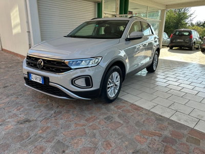 Volkswagen T-Roc 1.0 TSI Life usata