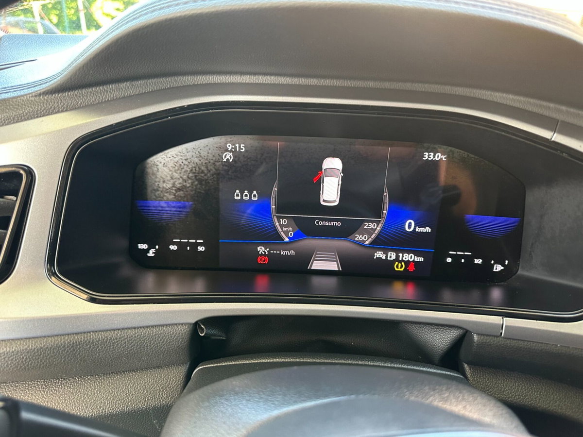 Volkswagen T-Roc 1.0 TSI Life (17)