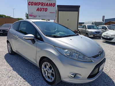 Ford Fiesta 1.4 TDCi 70CV 3 porte Titanium usata