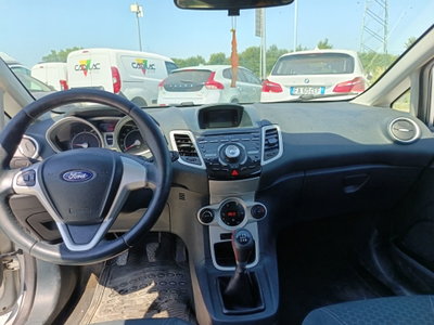 Ford Fiesta 1.4 TDCi 70CV 3 porte Titanium (10)