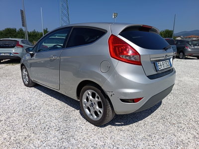 Ford Fiesta 1.4 TDCi 70CV 3 porte Titanium (7)