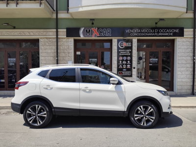 Nissan Qashqai 1.5 dCi N-Connecta (8)