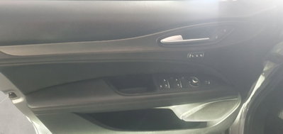 Alfa Romeo Stelvio Stelvio 2.2 Turbodiesel 210 CV AT8 Q4 Executive (3)