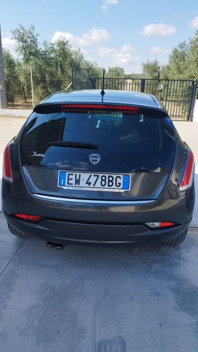 Lancia Delta 1.6 MJT DPF 105 CV Gold (6)