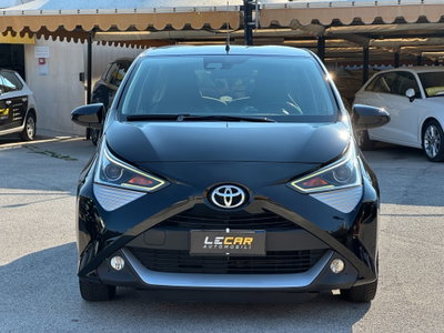 Toyota Aygo Connect 1.0 VVT-i 72 CV 5 porte x-fun (2)