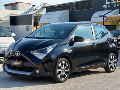 Toyota Aygo Connect 1.0 VVT-i 72 CV 5 porte x-fun (3)