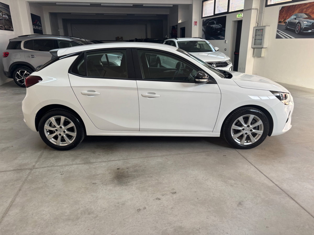 Opel Corsa 1.5 D 100 CV Elegance (9)