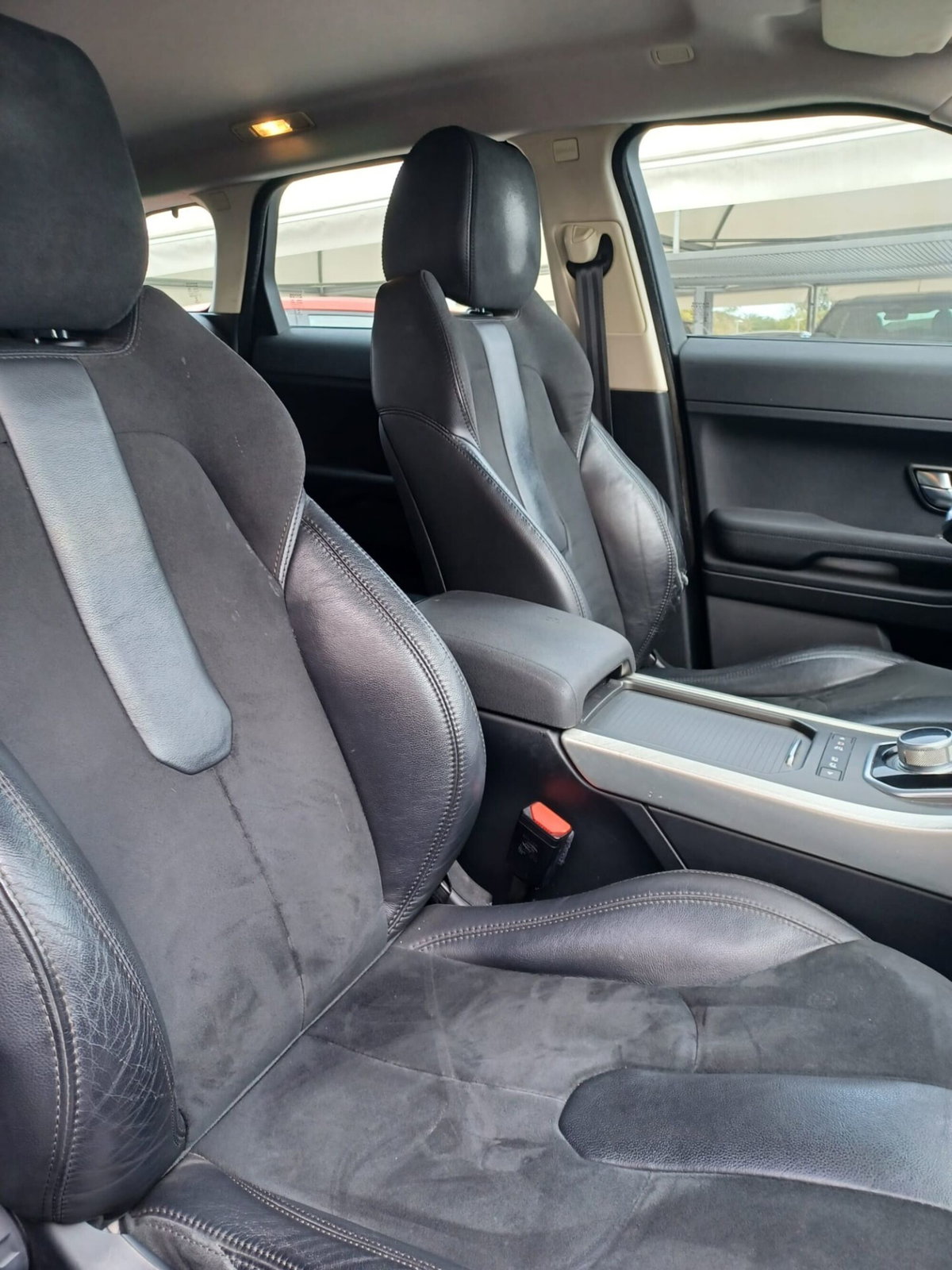 Land Rover Range Rover Evoque 2.2 TD4 5p. Prestige (11)