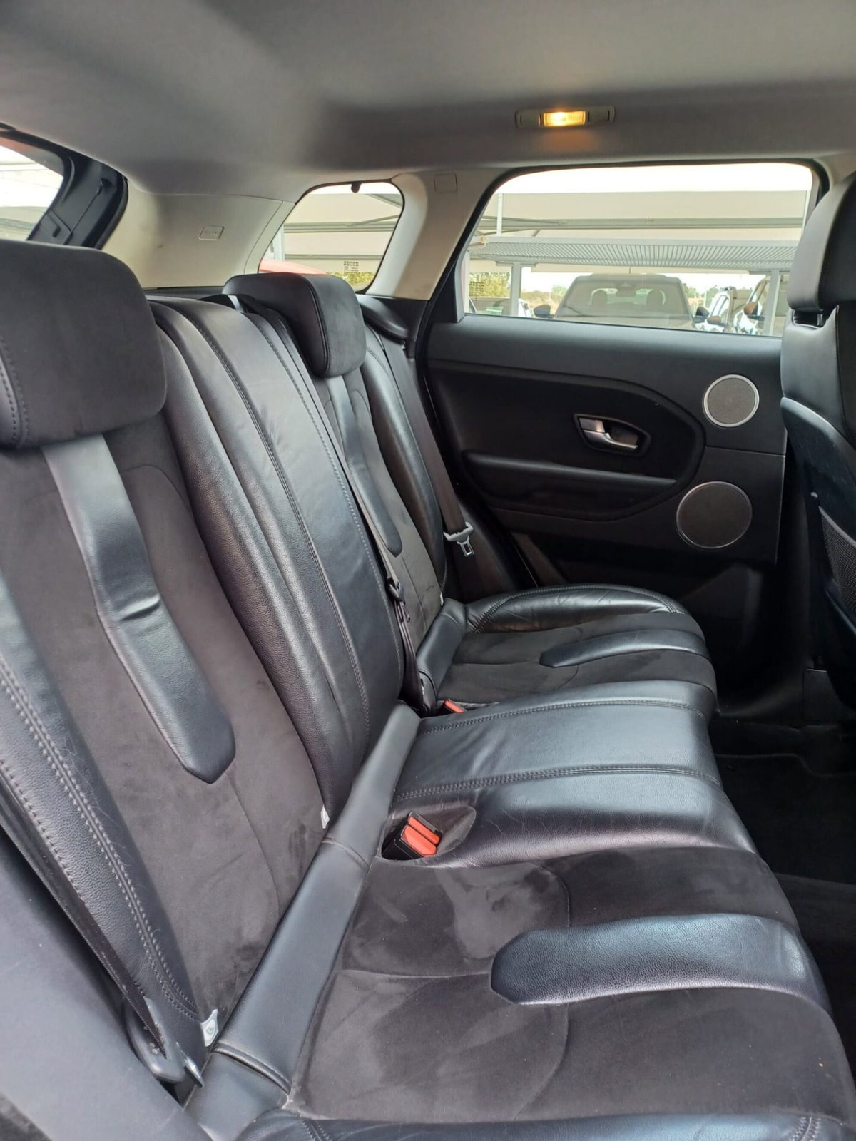 Land Rover Range Rover Evoque 2.2 TD4 5p. Prestige (12)