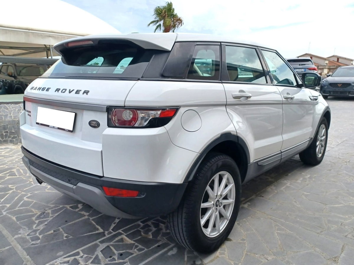 Land Rover Range Rover Evoque 2.2 TD4 5p. Prestige (5)