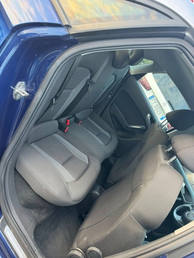 Audi A1 1.4 TDI (12)