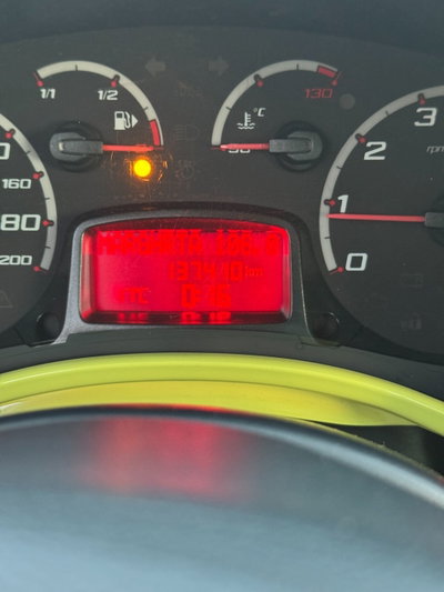 Ford Ka 1.3 TDCi 75CV (14)