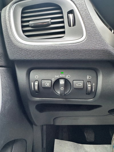 Volvo V40 D2 Kinetic (17)