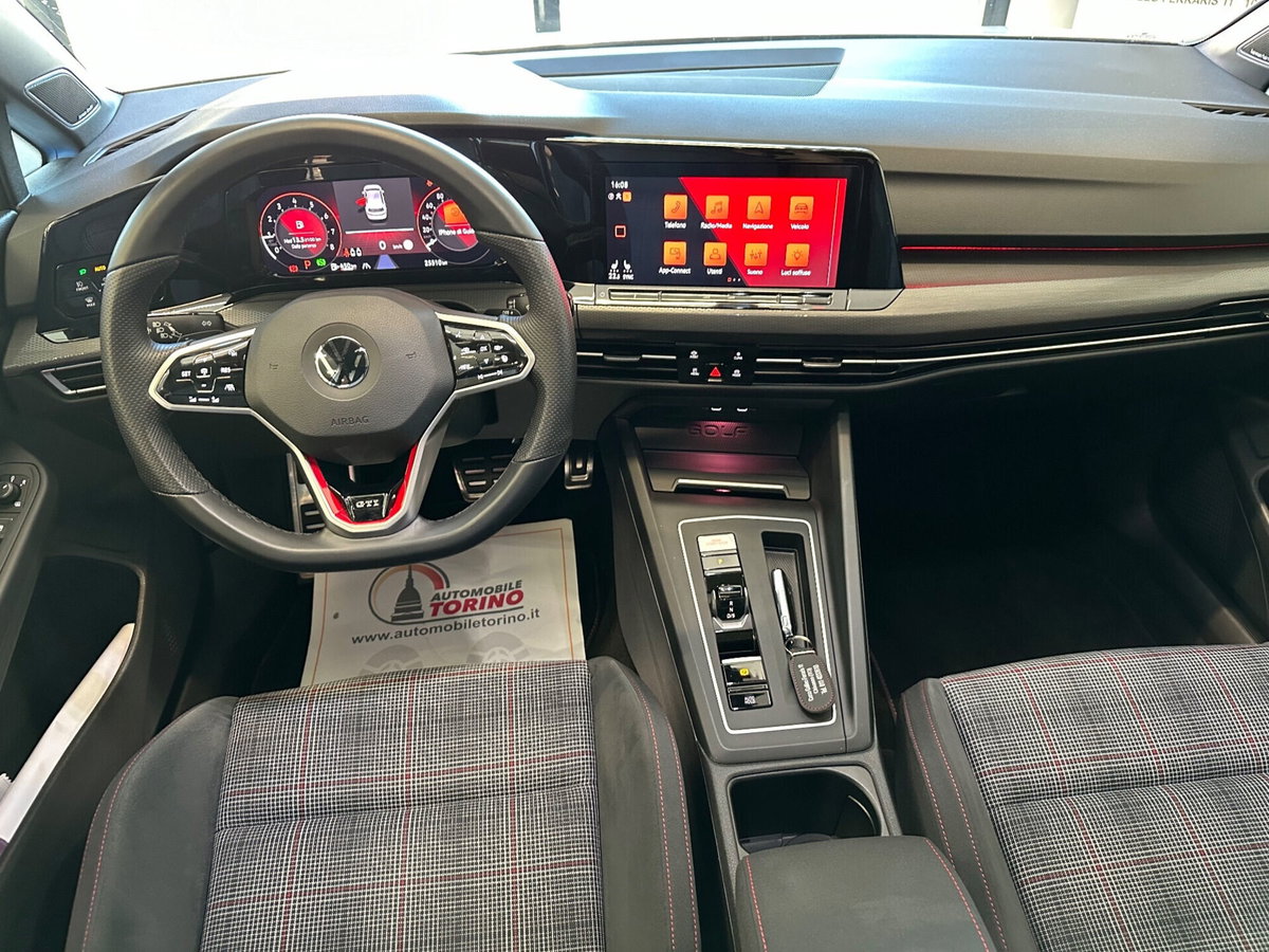 Volkswagen Golf 2.0 TSI GTI DSG (8)