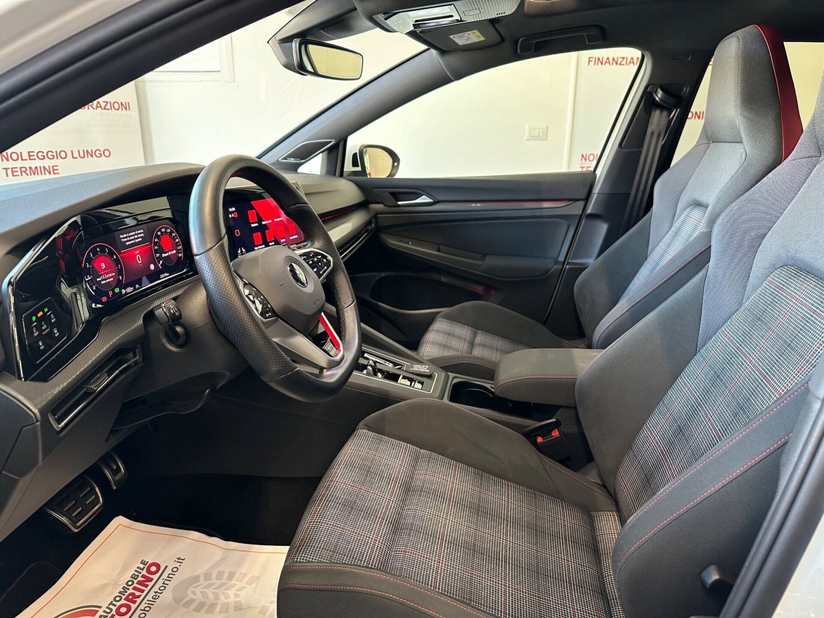 Volkswagen Golf 2.0 TSI GTI DSG (9)