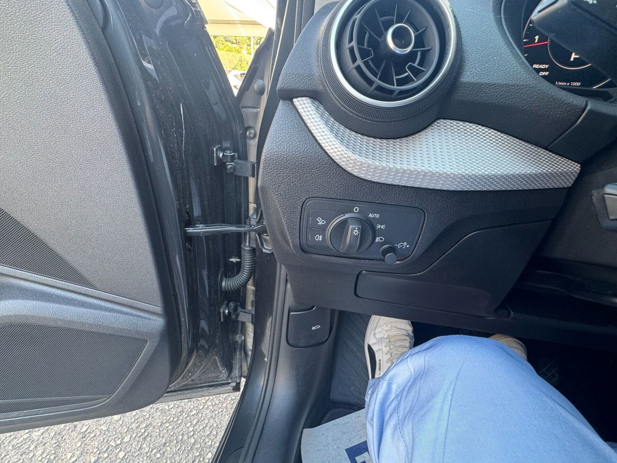 Audi Q2 Q2 40 TFSI quattro S tronic Admired Advanced (14)