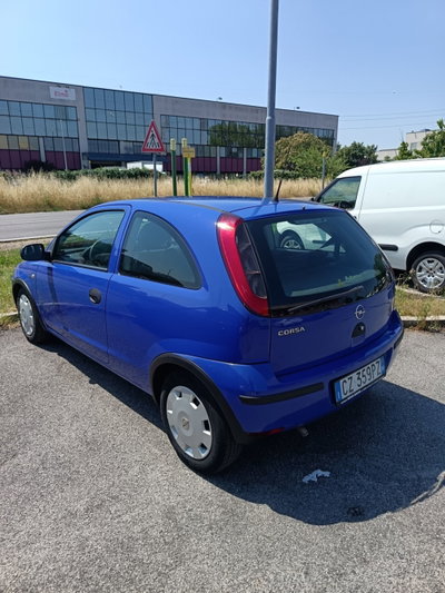 Opel Corsa 1.0i 12V cat 3 porte Silverline (5)