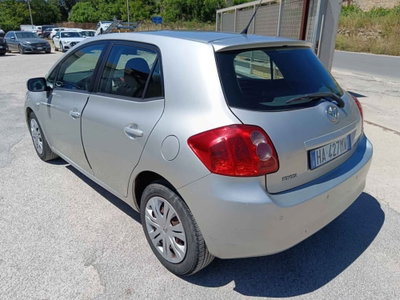 Toyota Auris 1.4 D-4D M-MT 5 porte Sol MY'08 (3)