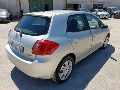 Toyota Auris 1.4 D-4D M-MT 5 porte Sol MY'08 (8)