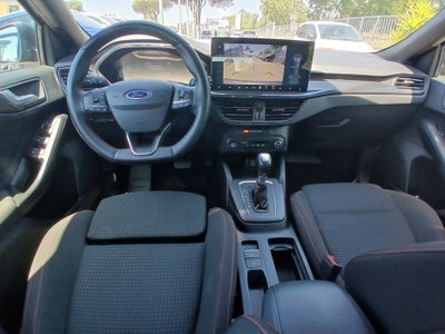 Ford Focus Station Wagon 1.0 EcoBoost Hybrid 125 CV SW ST-Line (19)