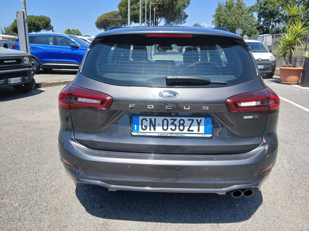 Ford Focus Station Wagon 1.0 EcoBoost Hybrid 125 CV SW ST-Line (6)