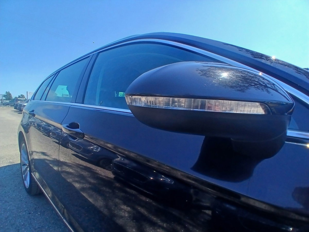 Volkswagen Passat Variant 1.5 TSI ACT DSG Business (12)