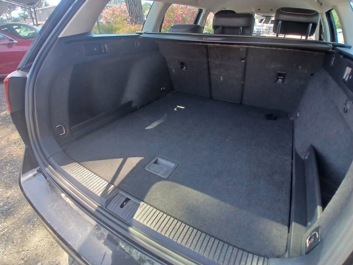Volkswagen Passat Variant 1.5 TSI ACT DSG Business (17)