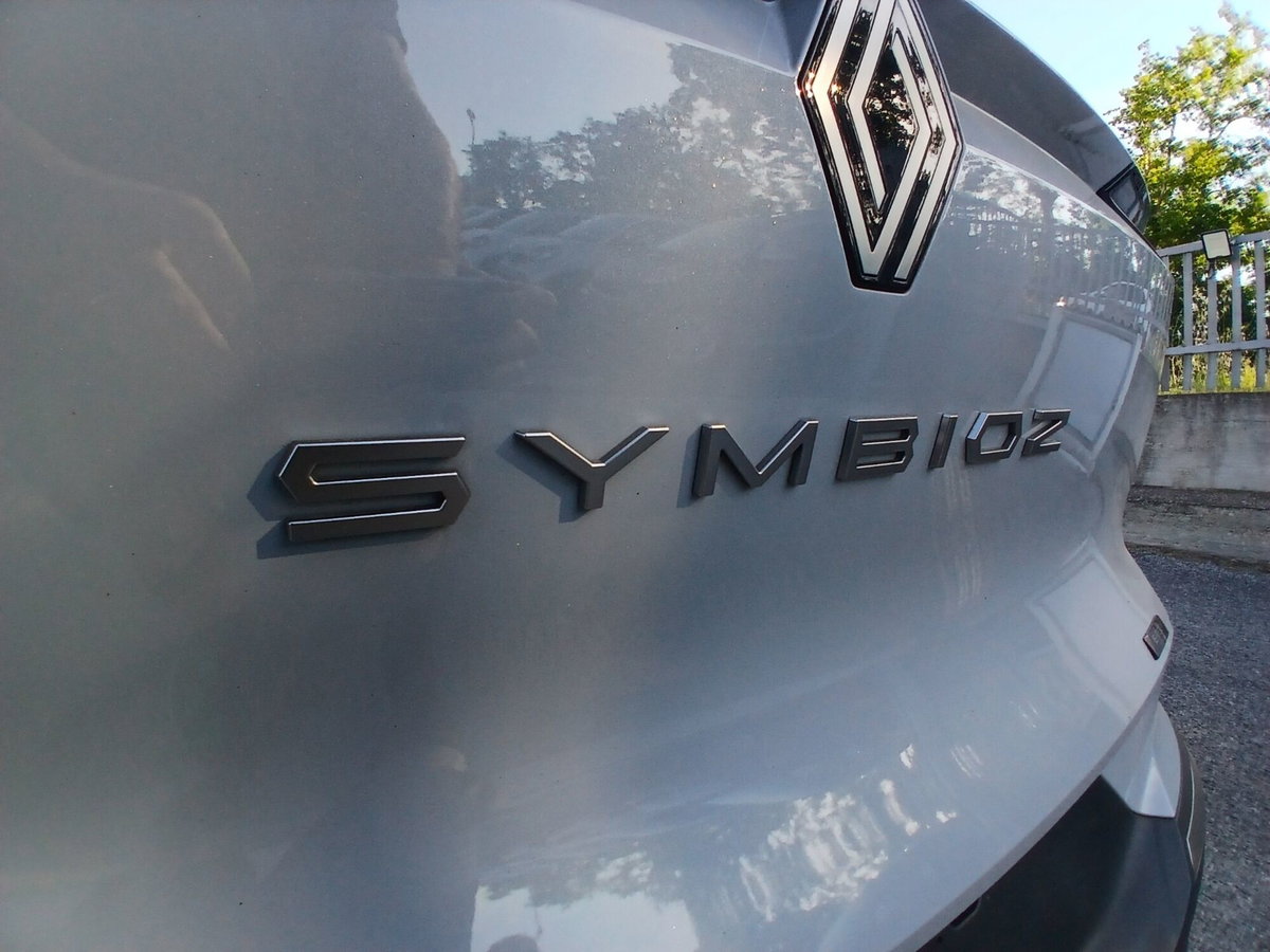 Renault Symbioz 1.6 full hybrid Evolution 145cv auto (16)