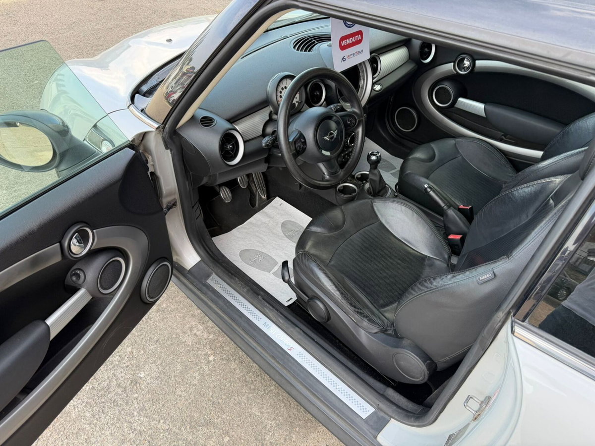 MINI Mini Clubman 1.6 16V Cooper S Clubman (6)