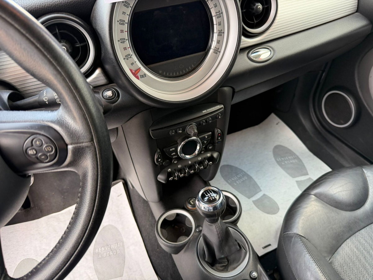 MINI Mini Clubman 1.6 16V Cooper S Clubman (8)