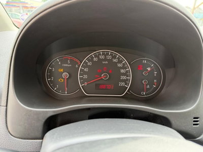 Fiat Sedici 1.9 MJT 4x2 Dynamic (11)