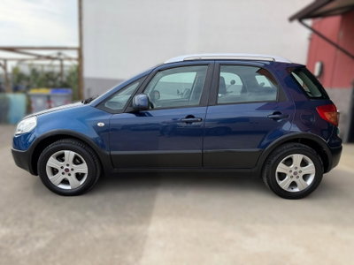 Fiat Sedici 1.9 MJT 4x2 Dynamic (2)