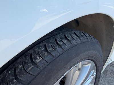Peugeot 208 82 5 porte Access (10)