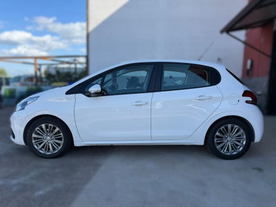 Peugeot 208 82 5 porte Access (3)