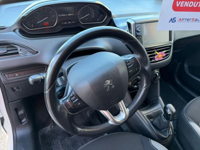 Peugeot 208 82 5 porte Access (7)