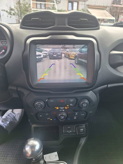 Jeep Renegade 1.6 Mjt 130 CV S (10)