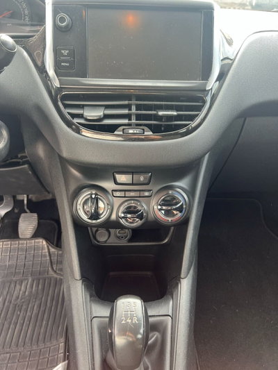 Peugeot 208 VTi 95 CV 5p. GPL Active (10)