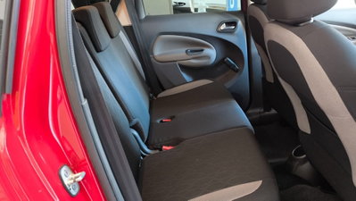 Citroen C3 Picasso 1.6 HDi 90 Seduction (16)