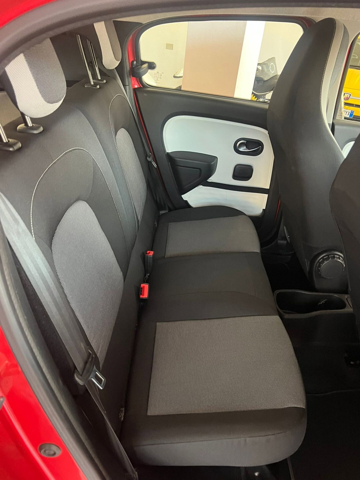 Renault Twingo 1.2 16V 105gr Energy (11)