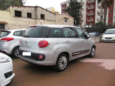 Fiat 500L Living 1.6 Multijet 105 CV Lounge (5)