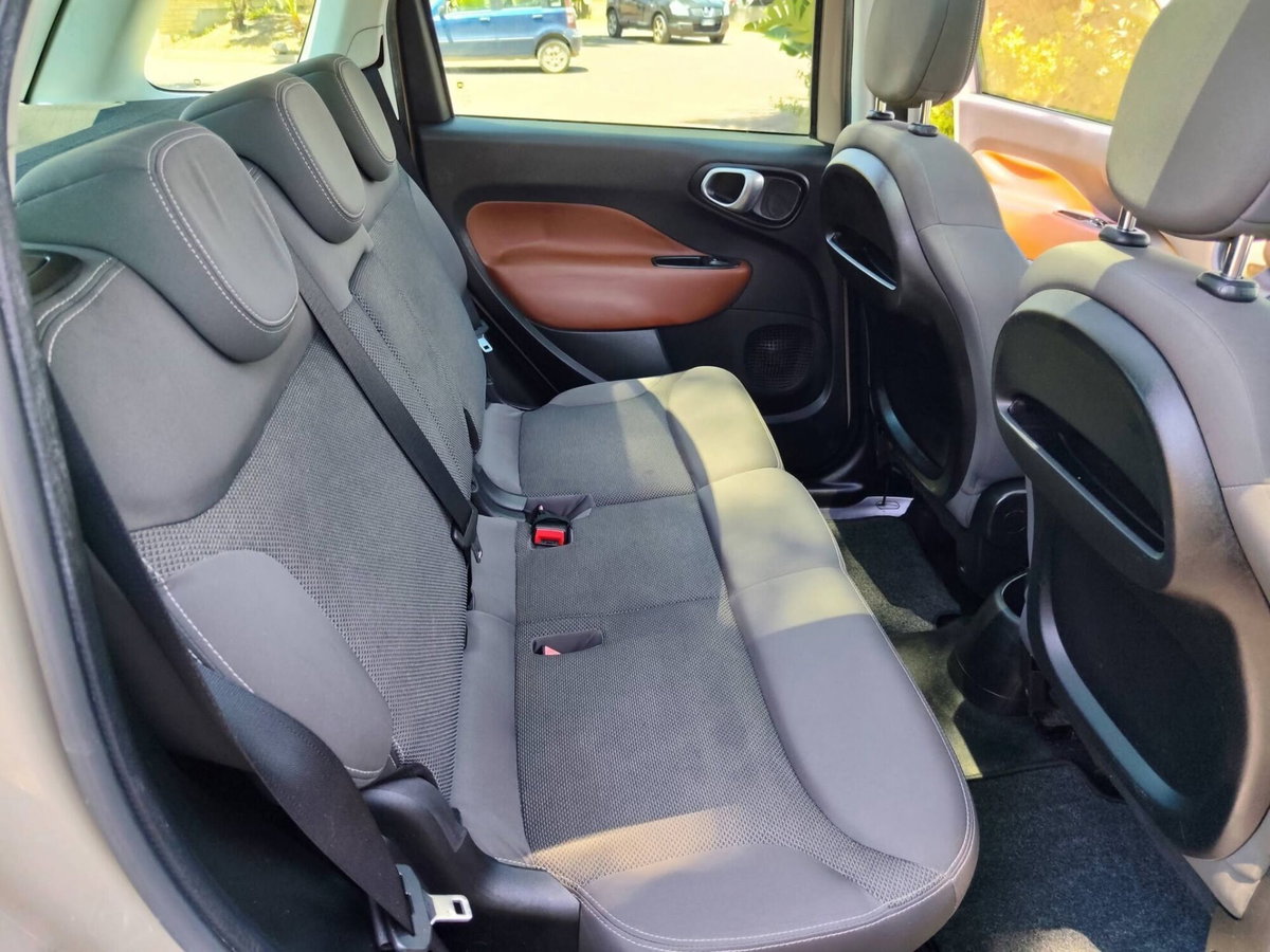 Fiat 500L 1.6 Multijet 105 CV Trekking (17)
