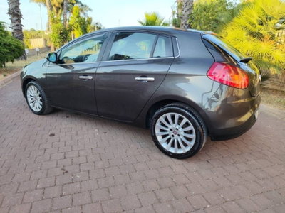 Fiat Bravo 1.9 MJT 120 CV Emotion (4)