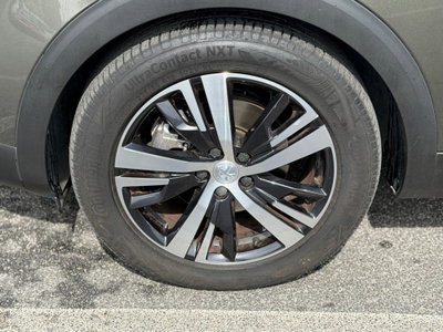Peugeot 3008 BlueHDi 130 S&S Business (16)